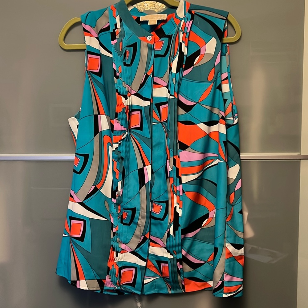 Michael by Michael Kors sleeveless button down blouse in size xl